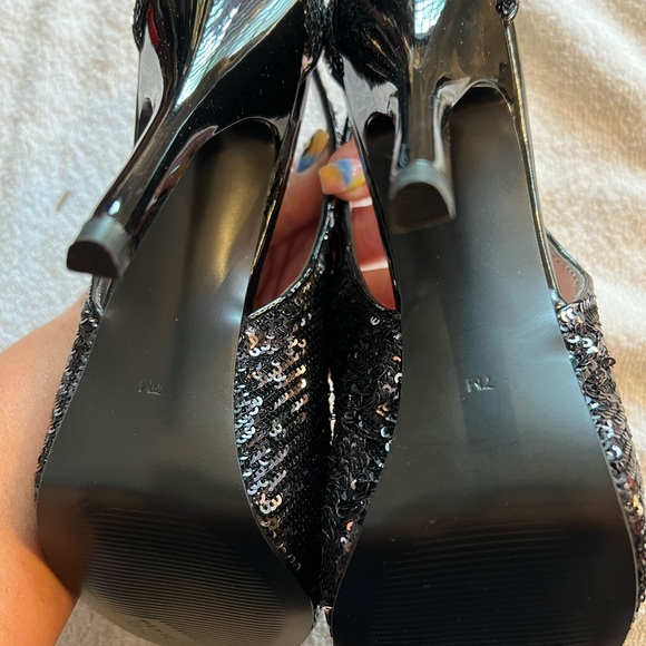 Guess sequence Heel - Picture 4 of 5